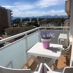 Tahiti Rs Gæstehus Salou