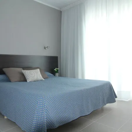 Casa de hóspedes Tahiti Rs 2*