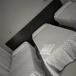 Tahiti Rs