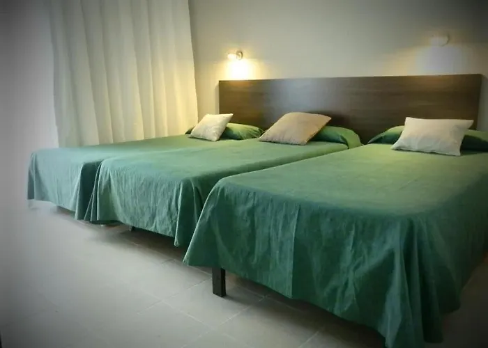 Tahiti Rs בית הארחה 3*