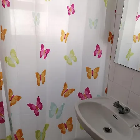 Tahiti Rs Guest house
