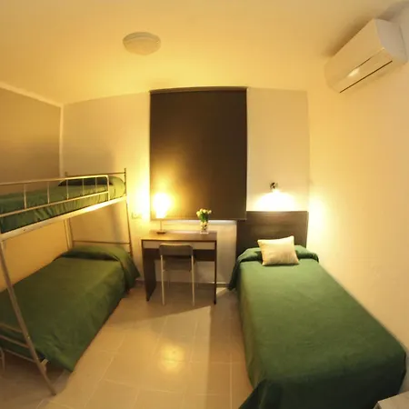 Guest house Tahiti Rs Salou
